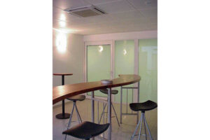 11-2-cafeteria